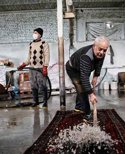 شستشوی سنتی قالی در قالیشویی آذر قم